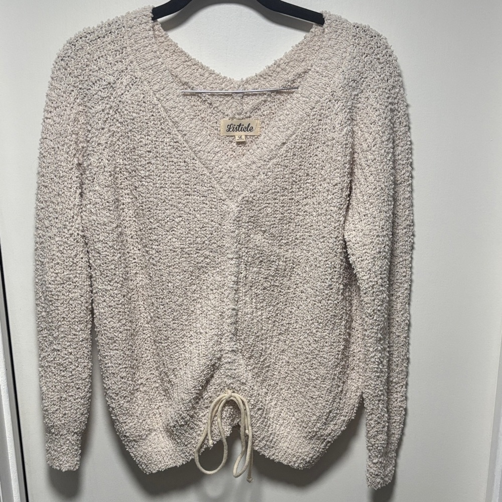 Listicle Cream Sweater size large